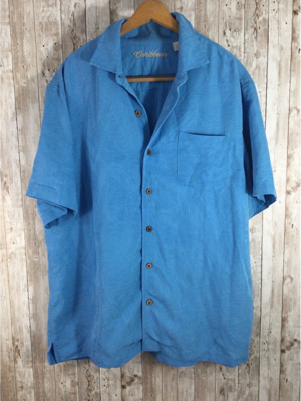 Caribbean Men Shirt Sz XL Button Down Hawaiian Blue Short Sleeves